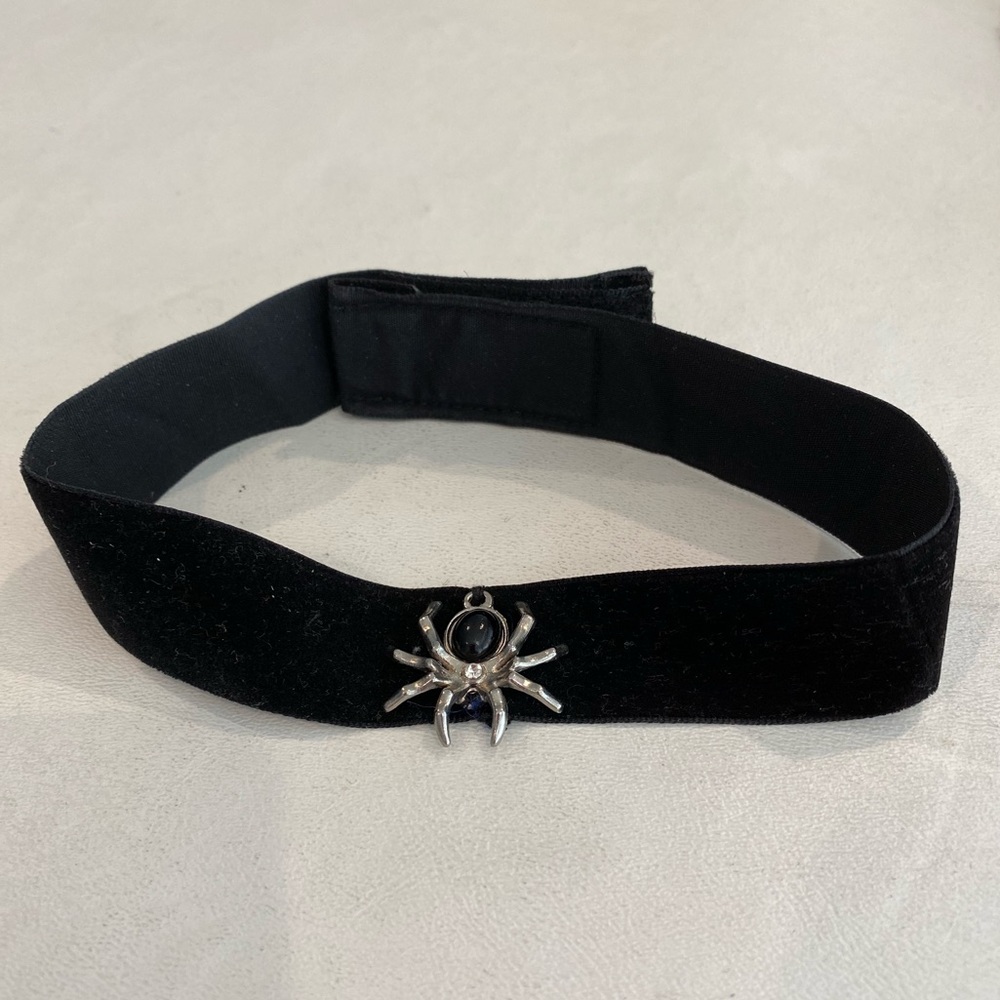 Spider Choker